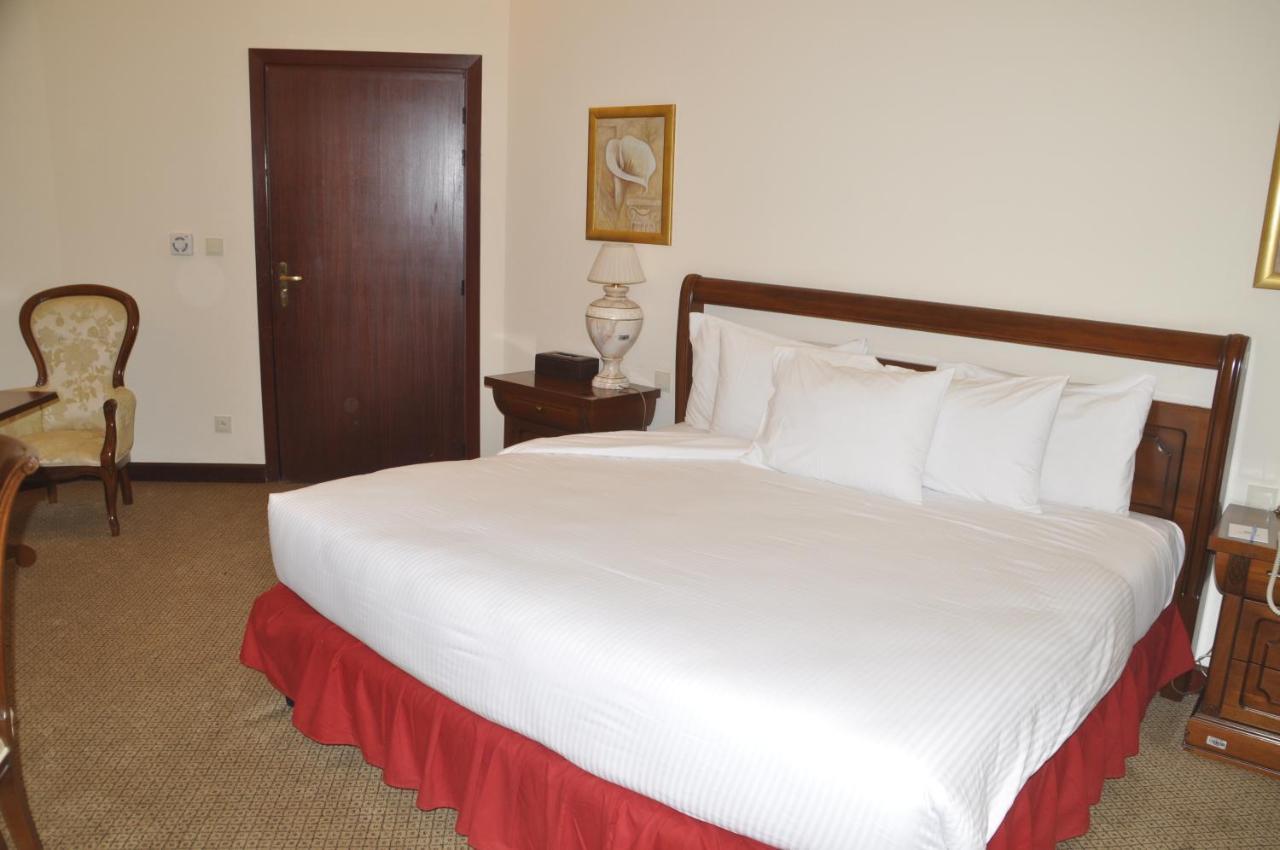 Lancaster Ouaga 2000 Hotell Ouagadougou Eksteriør bilde