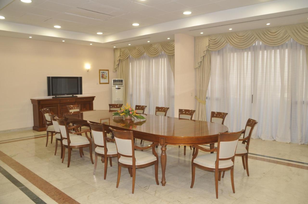Lancaster Ouaga 2000 Hotell Ouagadougou Eksteriør bilde