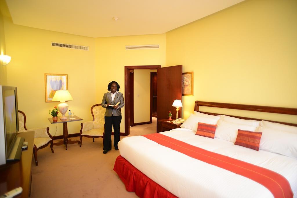 Lancaster Ouaga 2000 Hotell Ouagadougou Rom bilde