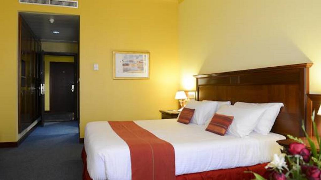 Lancaster Ouaga 2000 Hotell Ouagadougou Eksteriør bilde